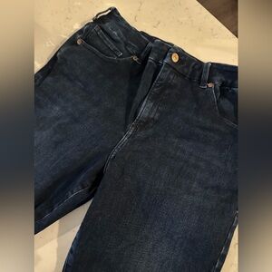 Express flex size stretchy jeans